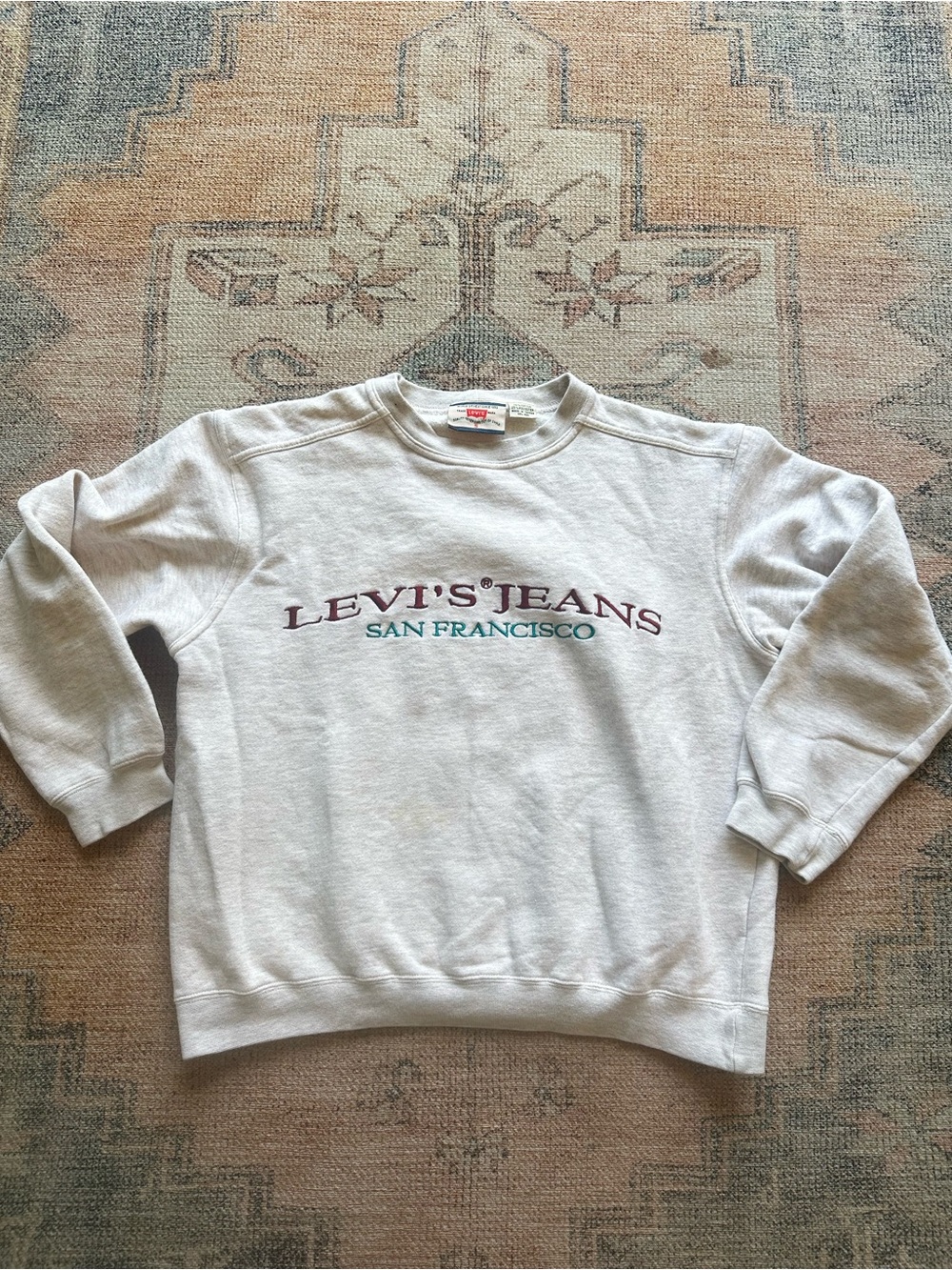 Vintage Levi's Cream Crewneck Sweatshirt with Burgundy & Teal Embroidery